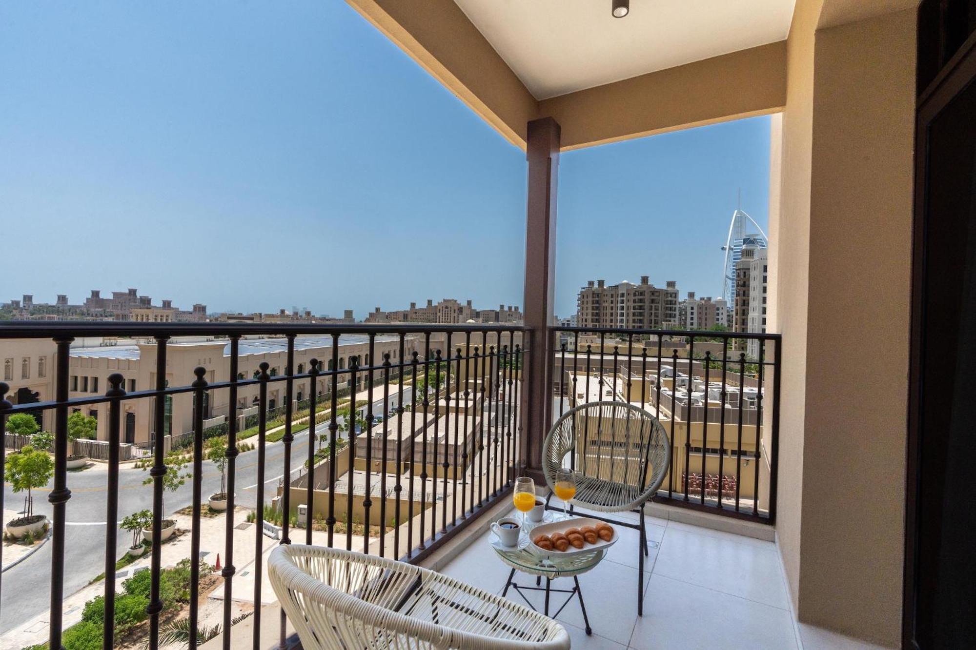 Bnbnova - 1br In Jumeirah & Near Mall Of The Emirates Apartment